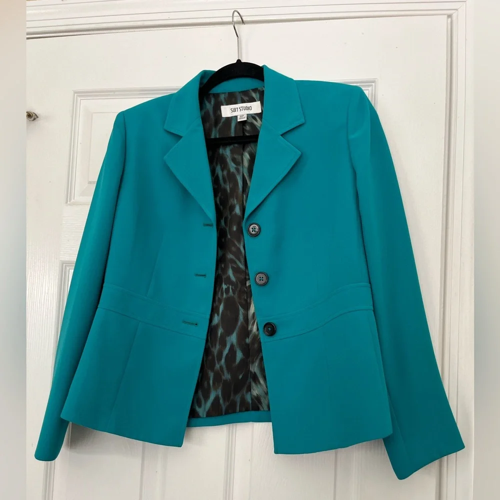 Jacket - Picture 2 of 2